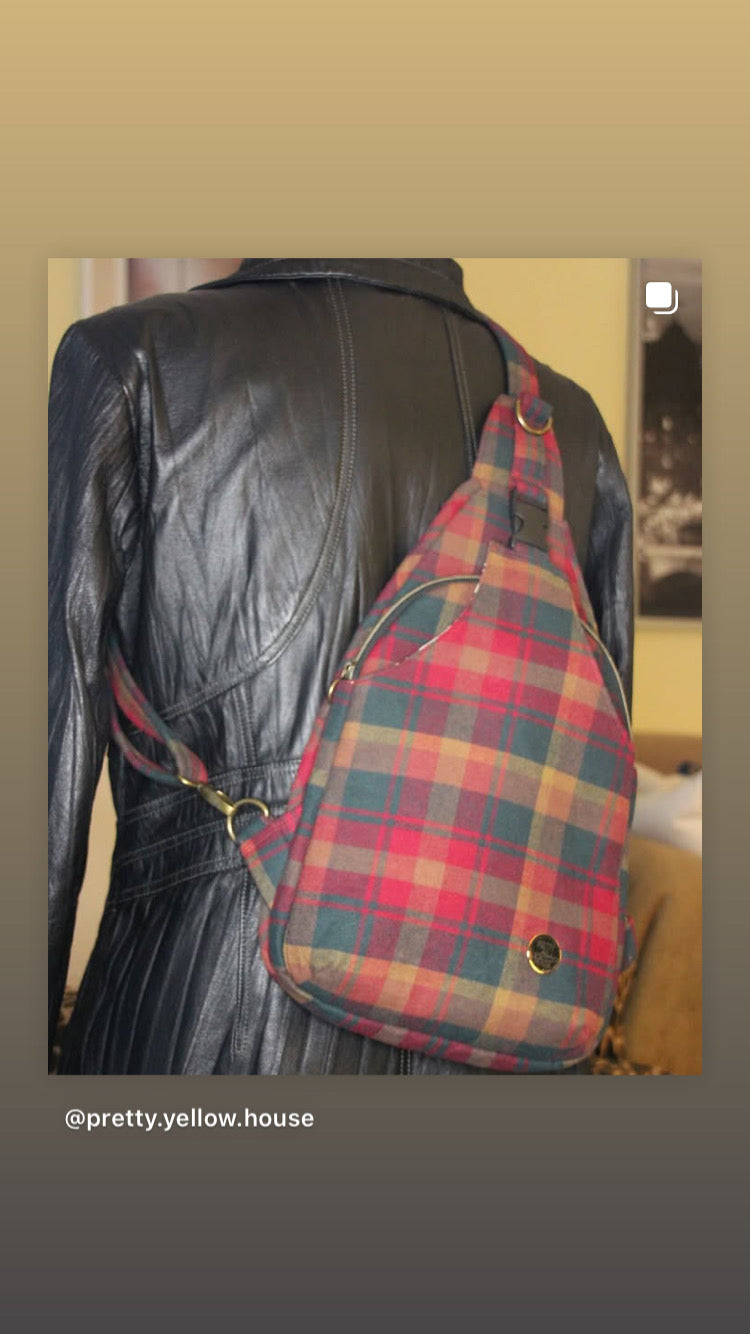 Crossbody Essential Bag - Tartan Choices