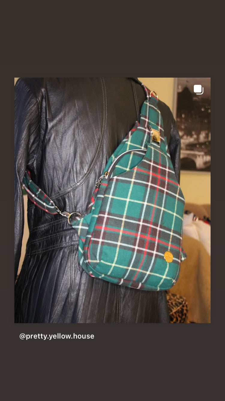Crossbody Essential Bag - Tartan Choices