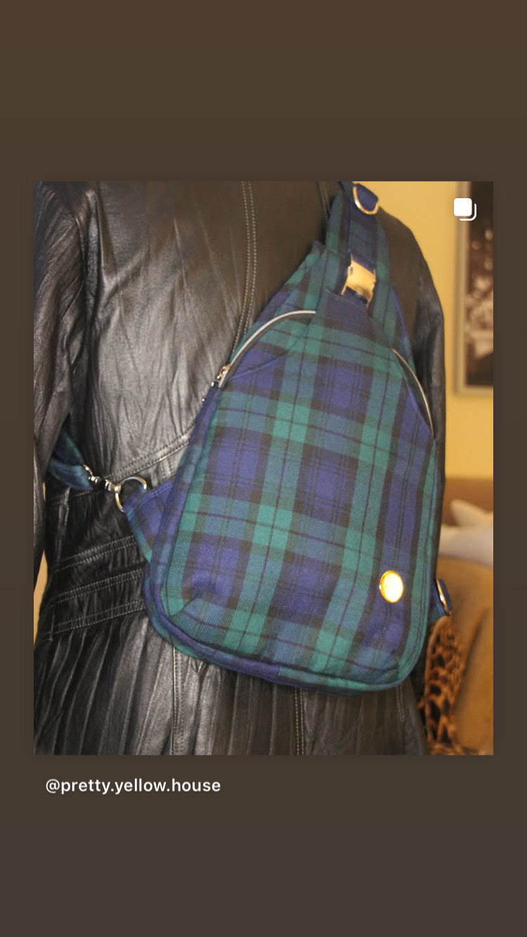 Crossbody Essential Bag - Tartan Choices