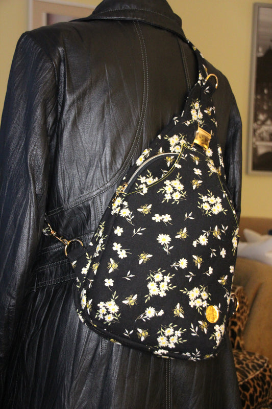 Crossbody Essential Bag - Bees Knees