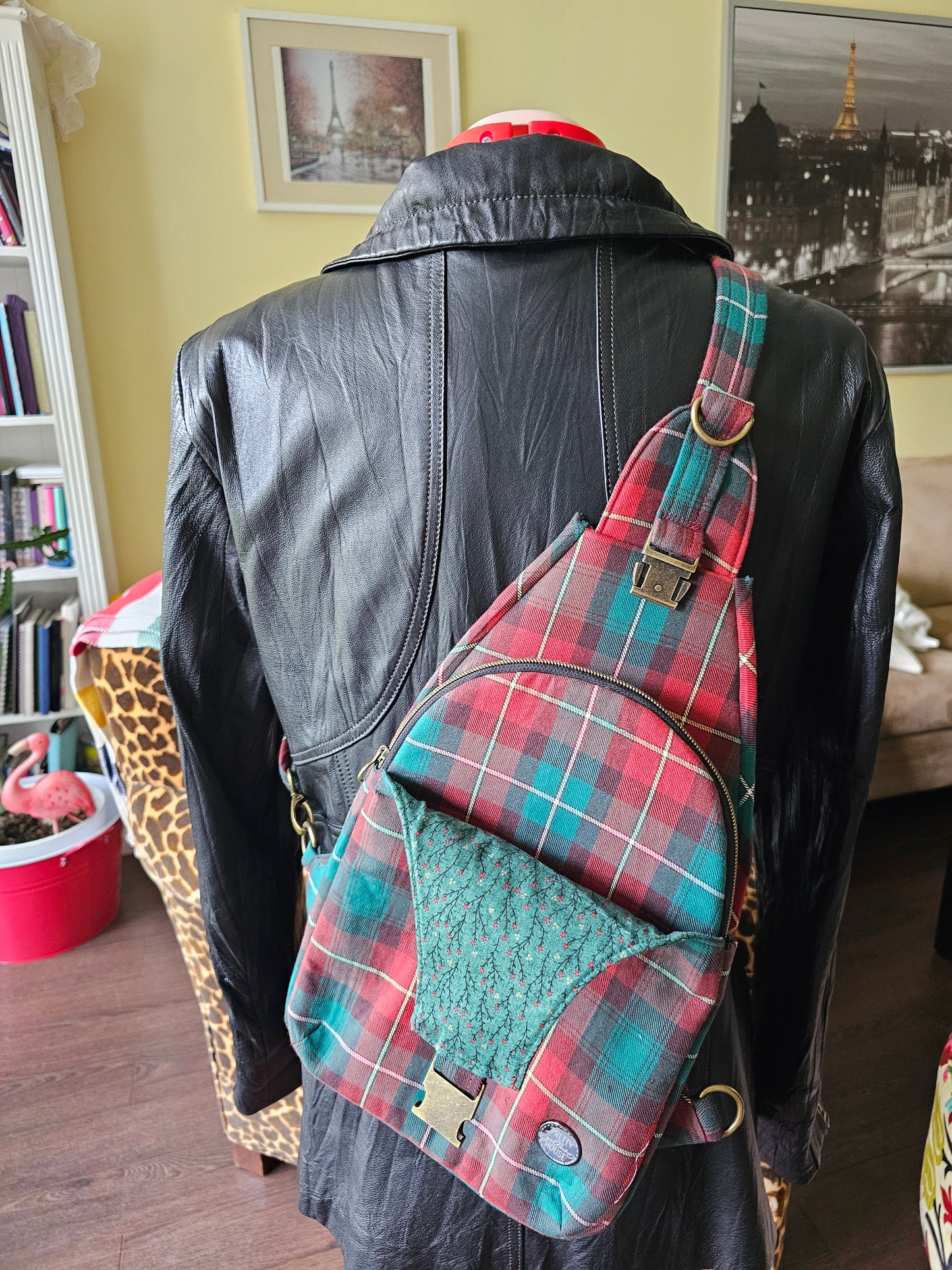 Crossbody Essential Bag - Tartan Choices