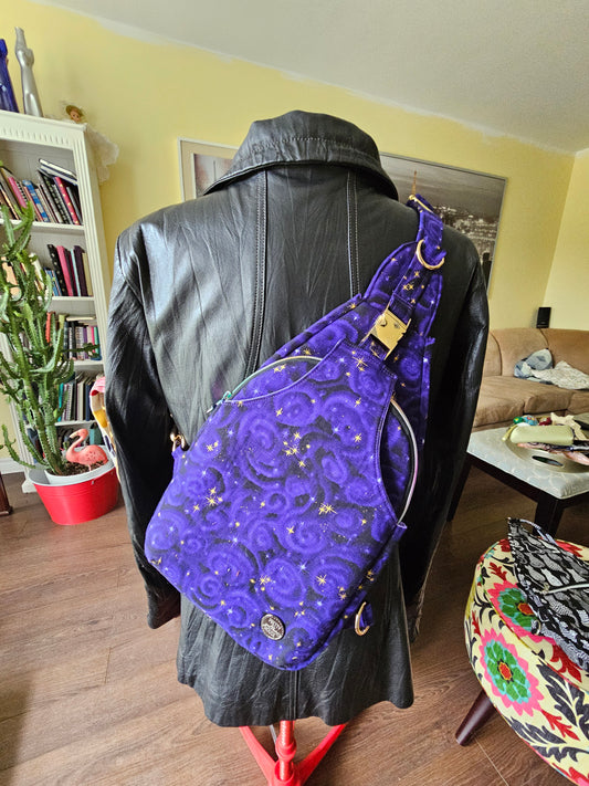 Essential Crossbody Bag - Purple Comos