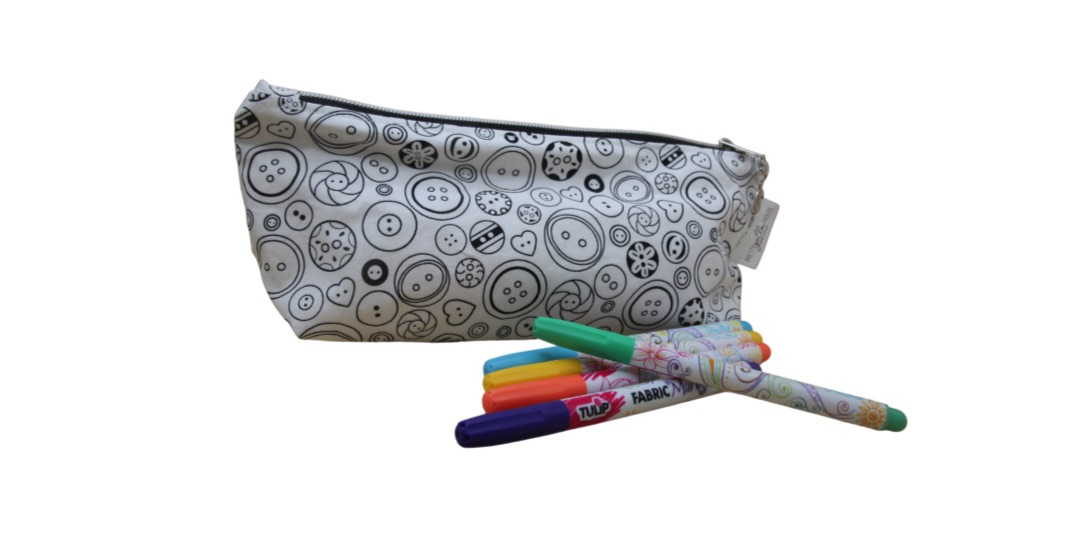 Pencil case or cosmetic bag - DYI Colour it!